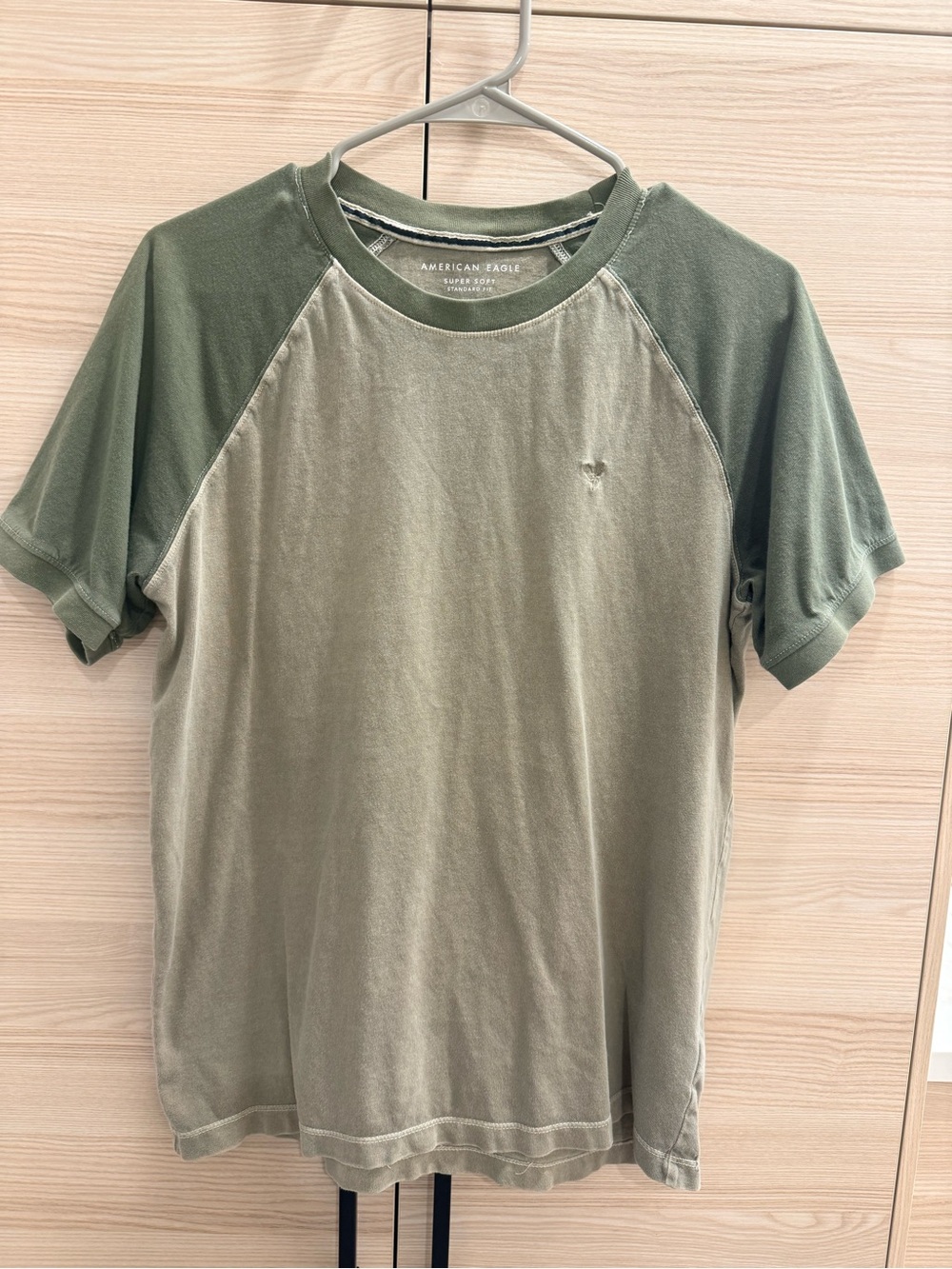 American Eagle Outfitters Two-Tone Olive and Dark Olive Raglan Tee